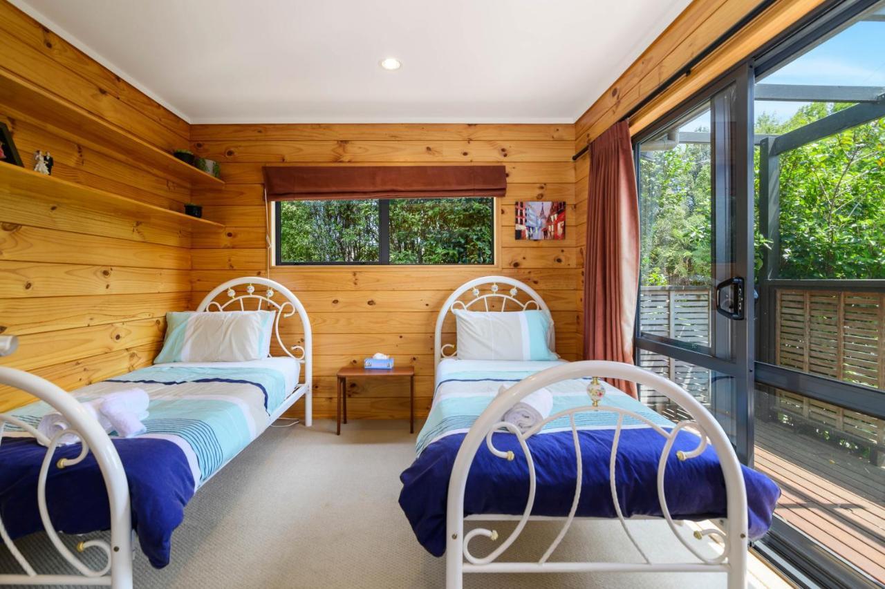 Ngongotaha Lakeside Lodge Extérieur photo